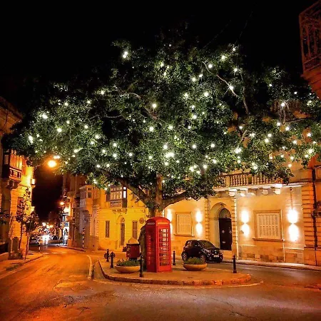 Marina לינה וארוחת בוקר *