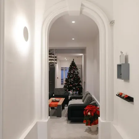 Marina فندق مبيت وإفطار